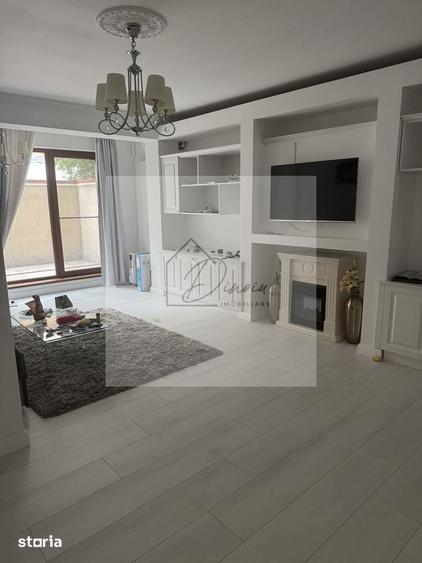 Apartament cu 3 camere semidecomandat în Aviației