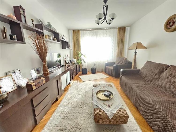 Apartament cu 2 camere decomandat, mobilat în Tudor Vladimirescu