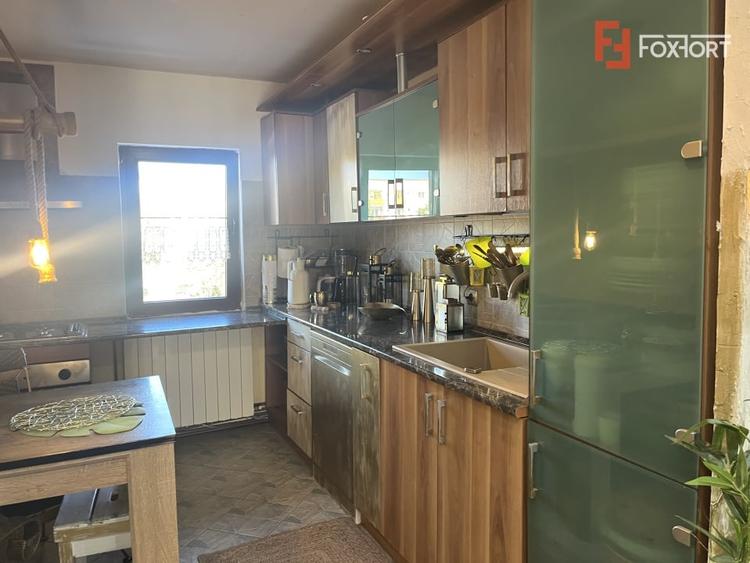Apartament cu 4 camere decomandat, mobilat în Lugoj