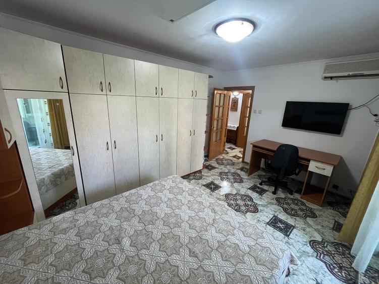 Apartament cu 2 camere semidecomandat în Tineretului