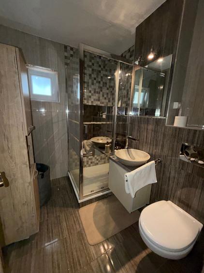 Apartament cu 2 camere decomandat în Micro 17