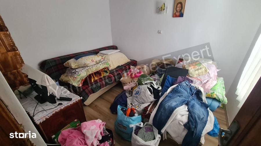 Casă cu 2 camere cu Teren 400 Mp în Băiculești