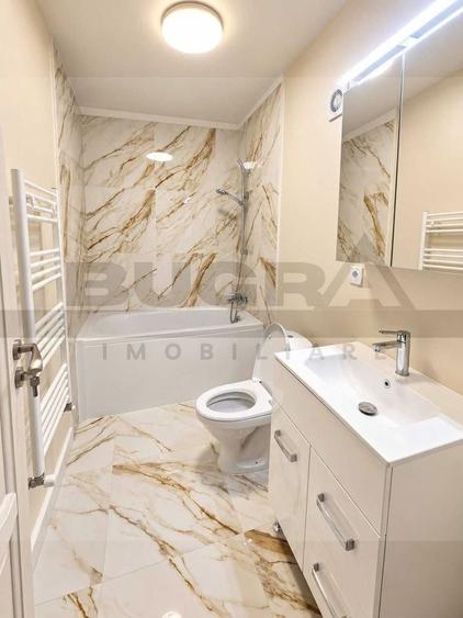 Apartament cu 3 camere semidecomandat în Dâmbul Rotund