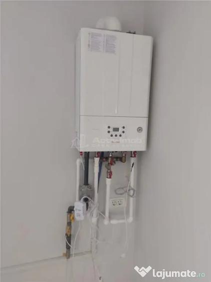 Casă cu 4 camere cu Teren 320 Mp în Central