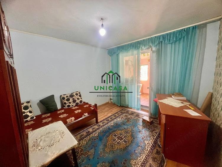 Apartament cu 2 camere decomandat în Căzănești (Râmnicu Vâlcea)