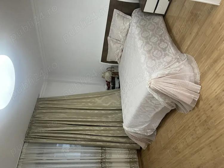 Apartament cu 3 camere decomandat în Mazepa 2