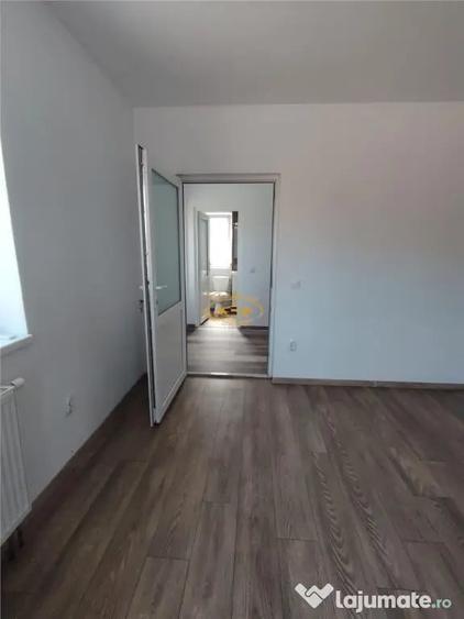 Casă cu 2 camere cu Teren 422 Mp în Vale
