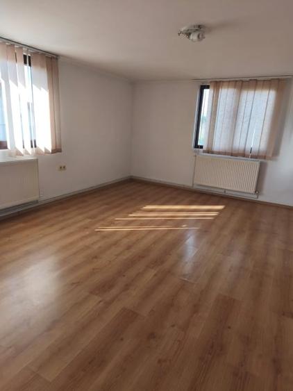 Casa individuala, 200mp utili, 1600mp teren, Radauti - 15