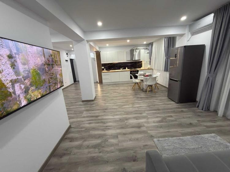 Apartament cu 2 camere decomandat în Trivale