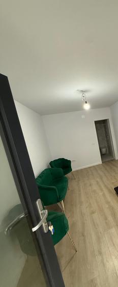 Spațiu comercial, de 20 mp, în Central
