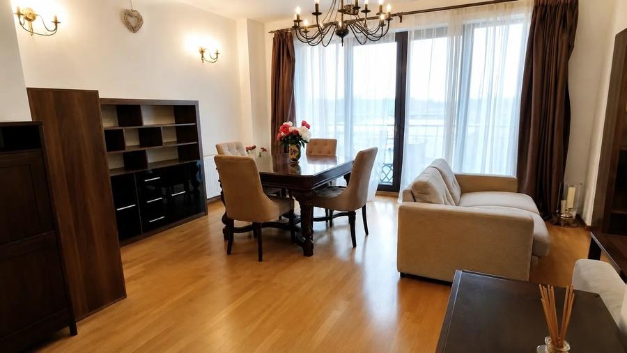 Apartament cu 3 camere decomandat în Kiseleff