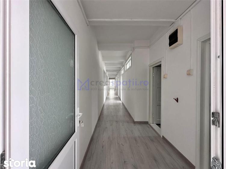 Spațiu comercial, de 3,700 mp, în Central