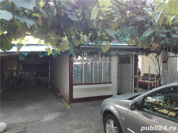 Casă cu 6 camere cu Teren 1000 Mp în Dumbrava