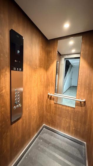 Apartament cu 4 camere semidecomandat în Timpuri Noi