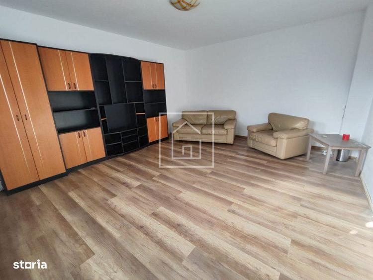 Apartament cu 3 camere decomandat, mobilat în Sub Arini