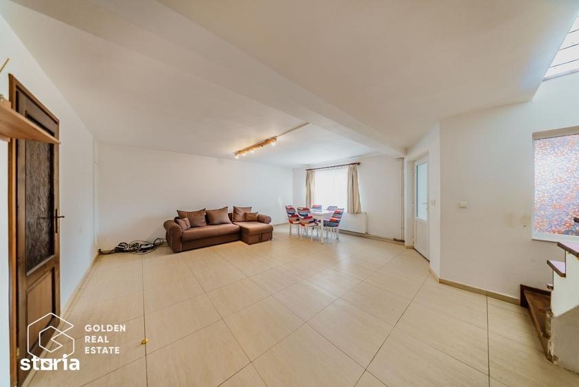 Casă cu 3 camere cu Teren 250 Mp în Vladimirescu