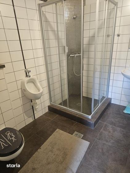 Casă cu 3 camere cu Teren 100 Mp în Central
