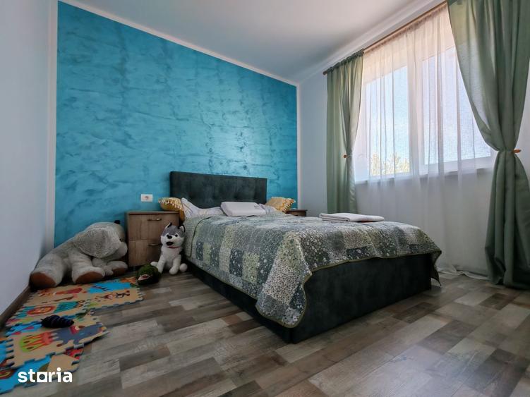 Casă cu 4 camere cu Teren 300 Mp în Agigea