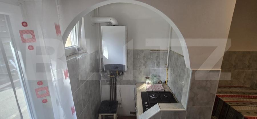 Apartament cu 3 camere decomandat, mobilat în Micro 16