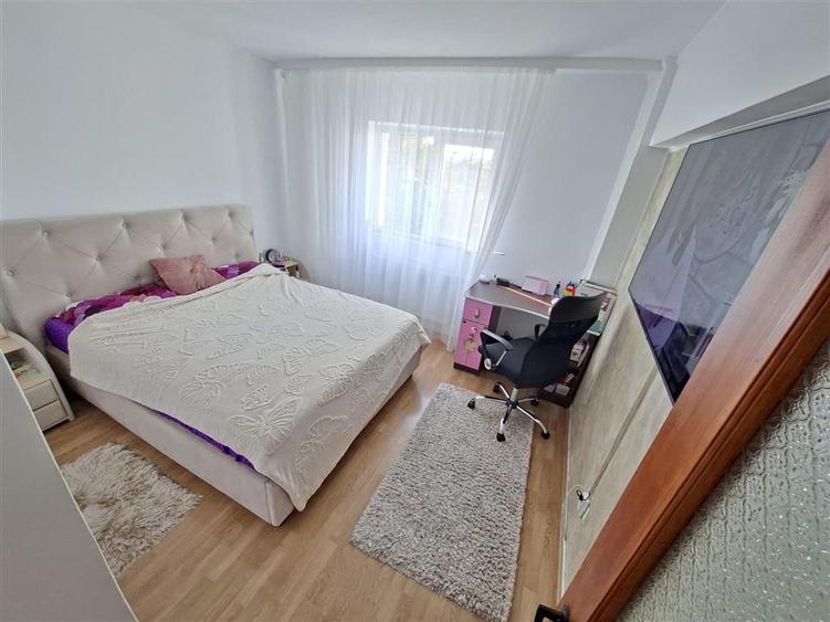 Apartament cu 2 camere decomandat, mobilat în Gării