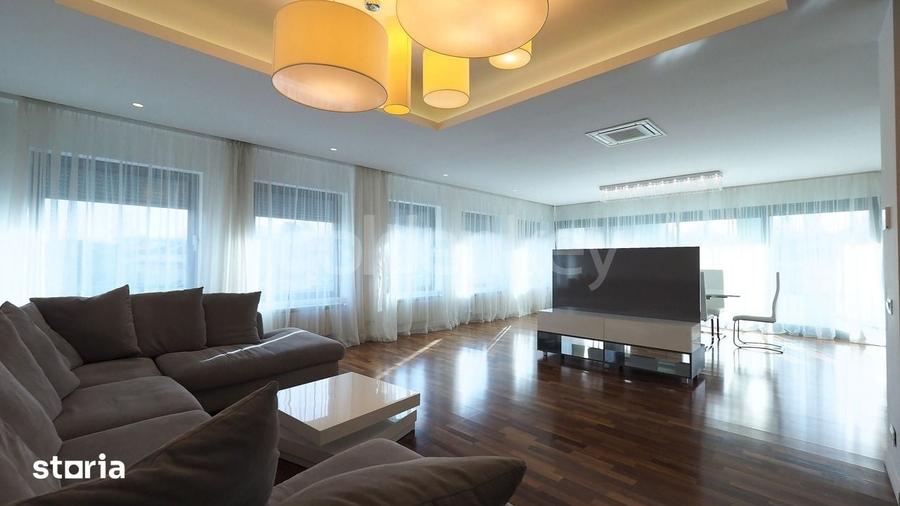 Apartament cu 5 camere în Aviatorilor