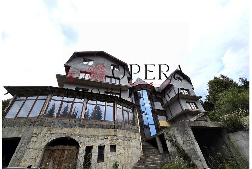 Hotel/Pensiune, de 1,300 mp, în Bicaz