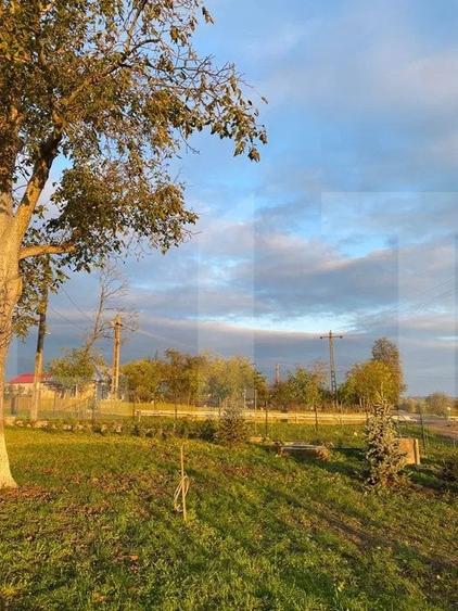 Casă individuală cu 5 camere cu Garaj în Dorohoi