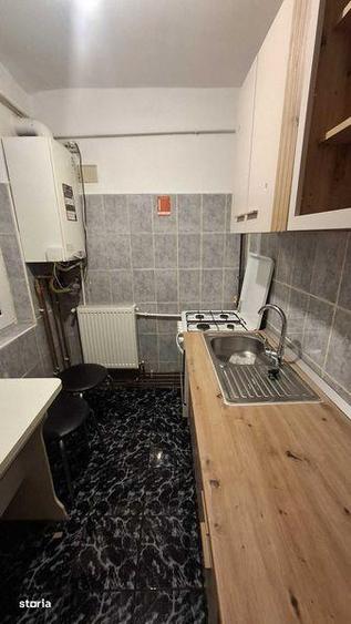 Proprietar inchiriez apartament 1 camera decomandat Zona Soarelui - 8