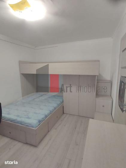 Apartament cu 2 camere semidecomandat în Cișmigiu