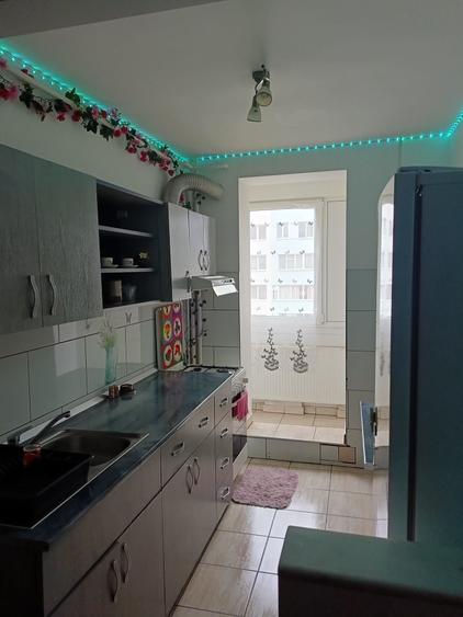 Apartament cu 2 camere decomandat în Deve