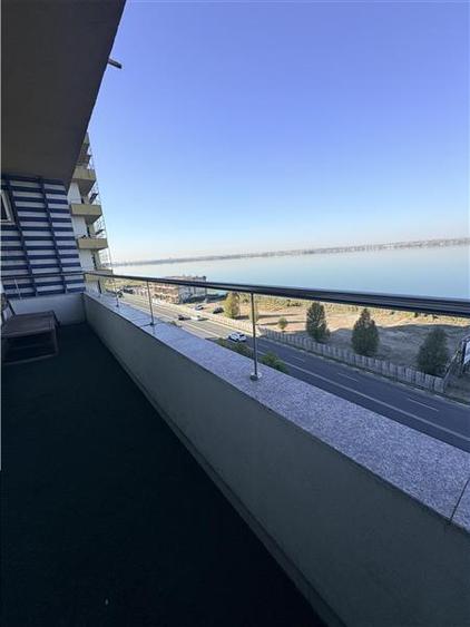 Apartament cu 2 camere decomandat, mobilat în Exterior Est