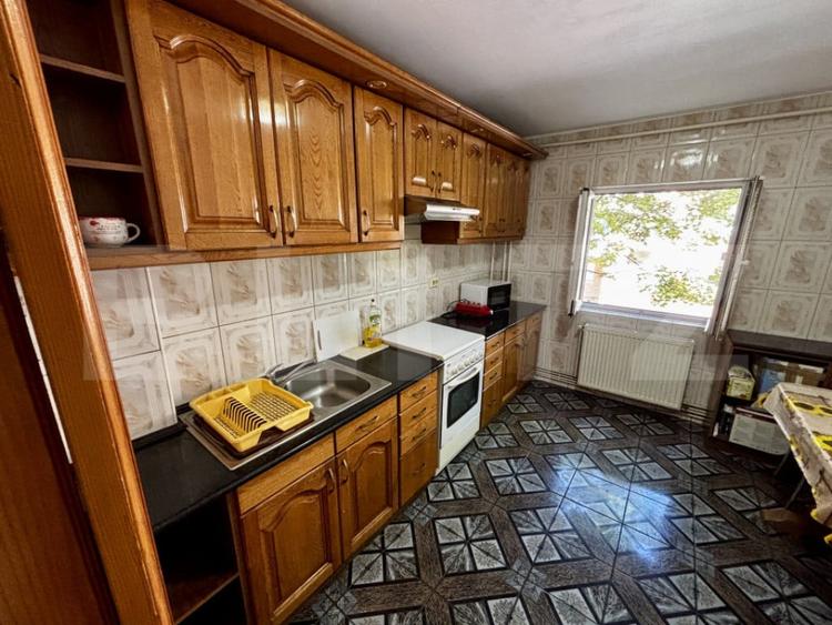Apartament cu 2 camere decomandat în Soarelui