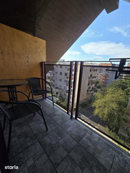 Apartament cu 5 camere în Zorilor