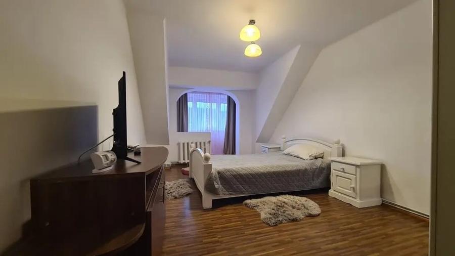 Oferind spre inchiriere garsoniera in Curtea de Arges - 1