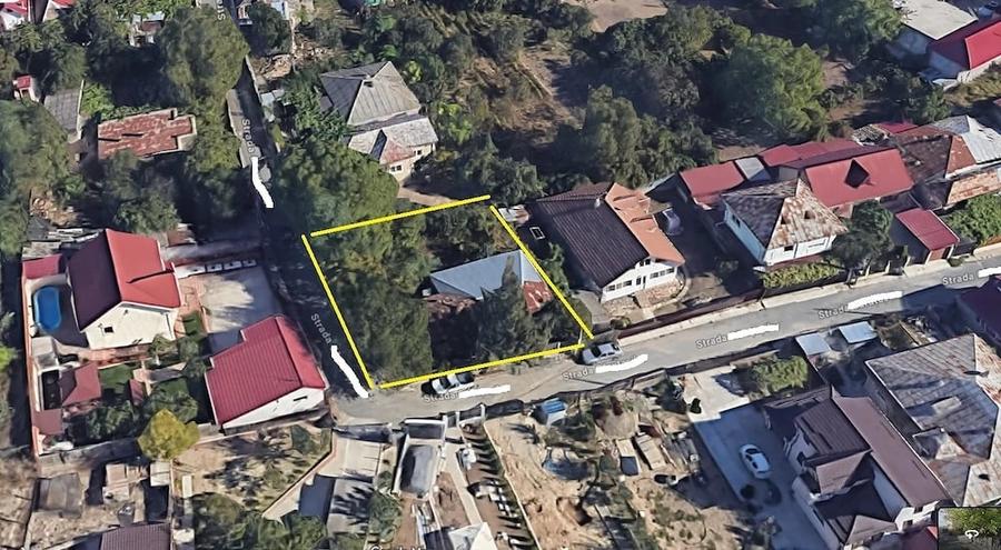 Casă cu 3 camere cu Teren 571 Mp în Sud
