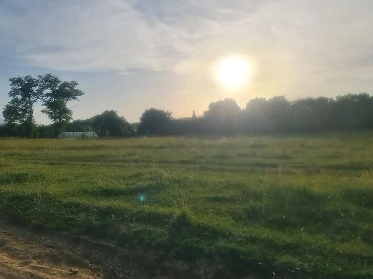 Teren de 750 mp, în Cristian