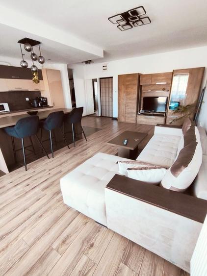 Apartament cu 2 camere semidecomandat în Ultracentral