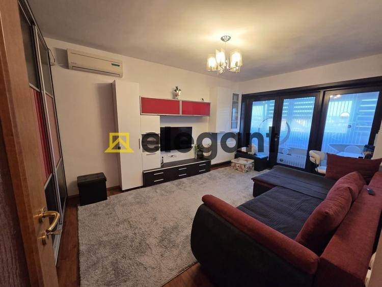 Apartament cu 2 camere decomandat, mobilat în Calea București