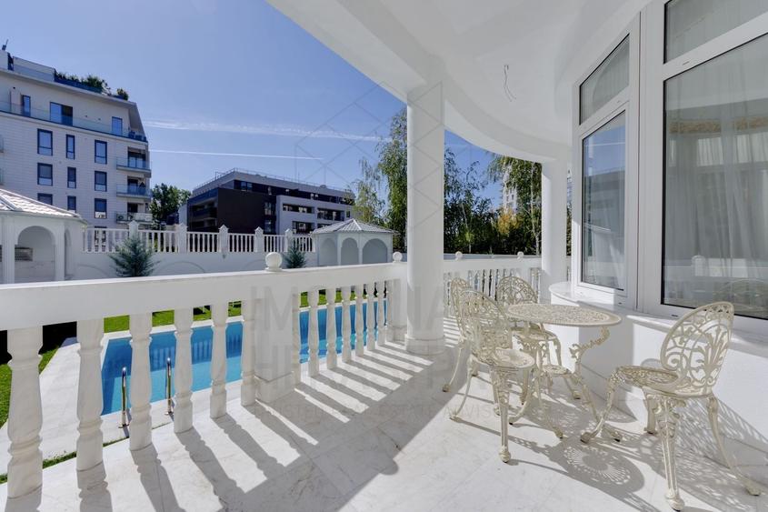 Casă individuală cu 14 camere cu Piscina în Herăstrău