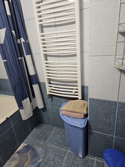 Apartament cu 3 camere decomandat în Ștefan cel Mare