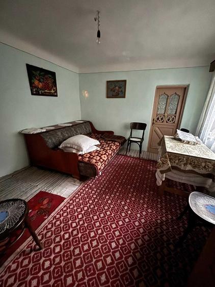 Casă cu 2 camere în Coada Izvorului