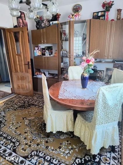 Casă cu 2 camere în Central