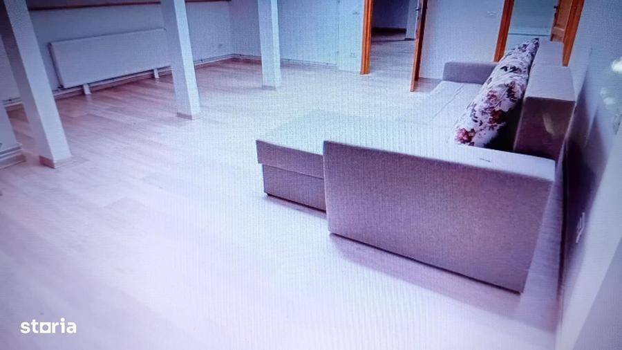 Casă cu 4 camere cu Teren 295 Mp în Iancului