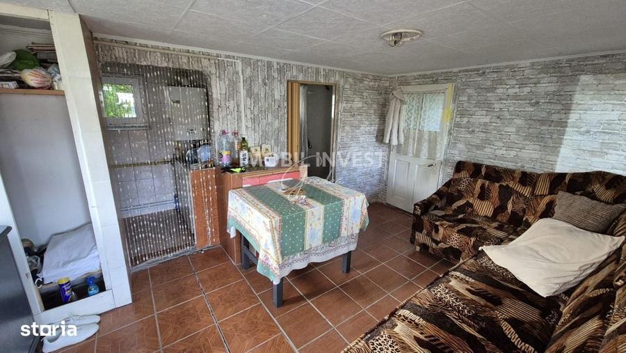 Casă cu 4 camere în Botez