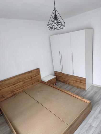 Apartament cu 2 camere decomandat în Exterior Vest