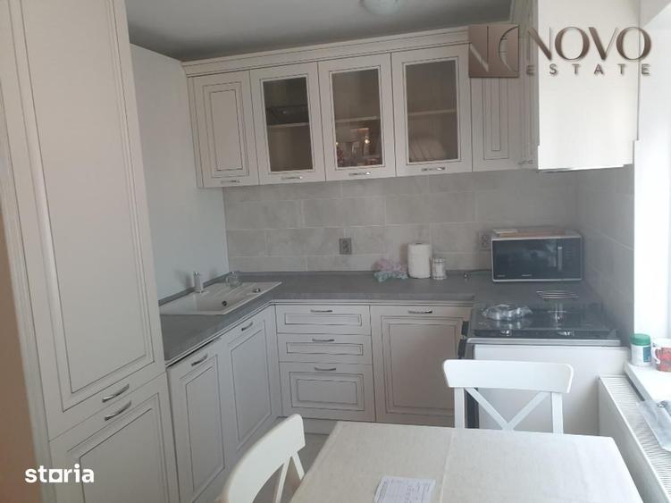 Apartament cu 2 camere semidecomandat, mobilat în Decebal