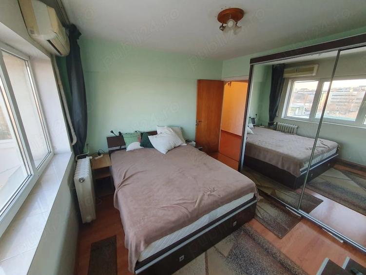 Apartament cu 4 camere decomandat în Costin Georgian