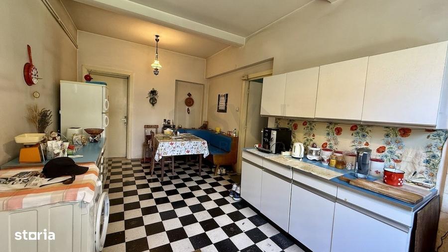 Apartament cu 3 camere în Ștefan cel Mare