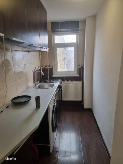 Apartament cu 2 camere decomandat, mobilat în Prelungirea Ghencea
