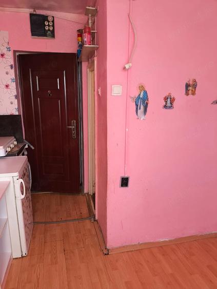 Garsonieră decomandată în Țiglari